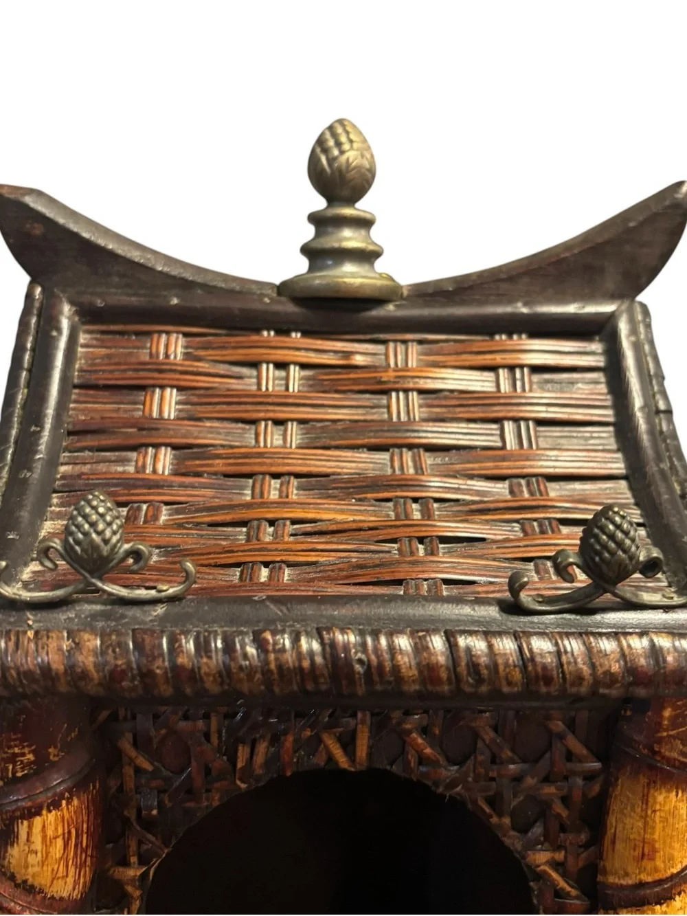 Vintage Asian Style Pagoda Wood Trinket Shrine Box Bamboo Woven Design Decor
